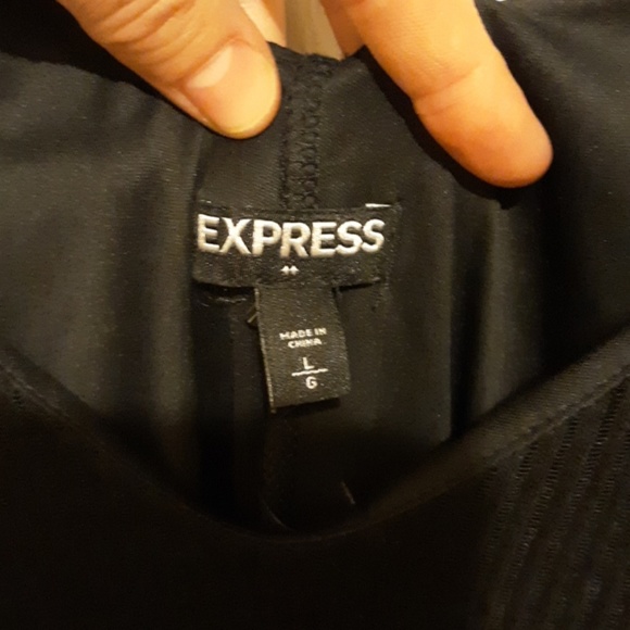 Dress - Picture 3 of 5